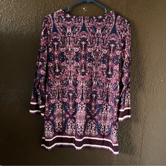 Purple Patterned 3/4 Sleeve Top with Metal Detail on Chest, Size Petite PXL - Picture 2 of 5